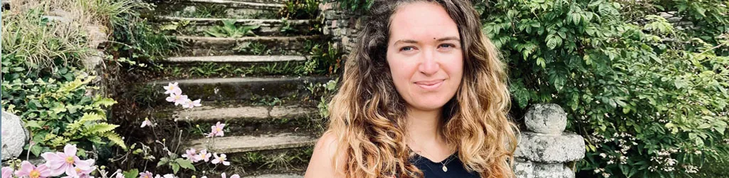 victoria norman headshot banner